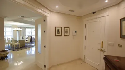 Apartment on Wssell de Guimbarda Street photo 9