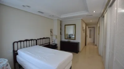 Apartment on Wssell de Guimbarda Street photo 26