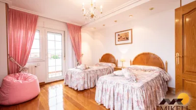 Detached house on Calle de la Arnia photo 10