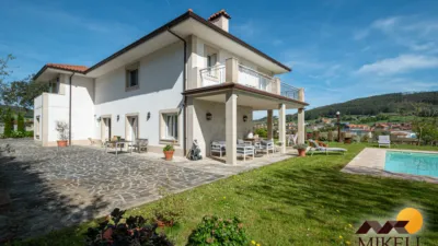 Single-family chalet in Barrio El Mazo photo 15