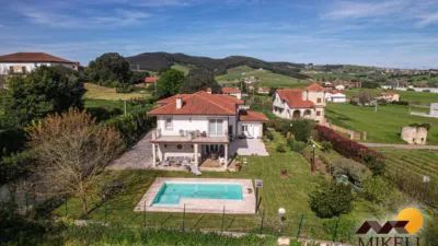 Chalet unifamiliar en venta en Barrio El Mazo - Vista 4