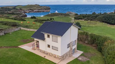 House in Pendueles photo 17