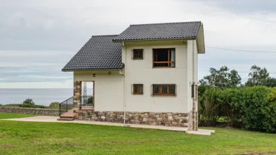 House in Pendueles photo 16