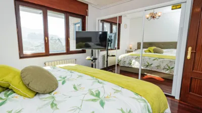Semi-detached house in Perujo Neighborhood photo 46