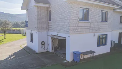 Semi-detached house in Perujo Neighborhood photo 40