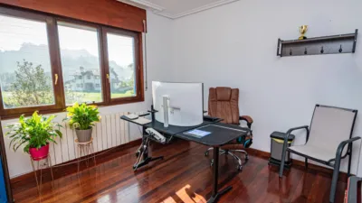 Semi-detached house in Perujo Neighborhood photo 14