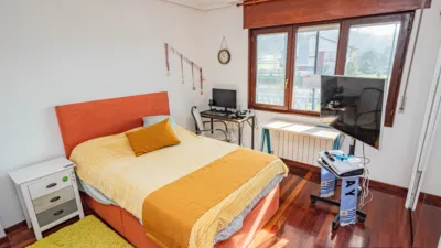 Semi-detached house in Perujo Neighborhood photo 11