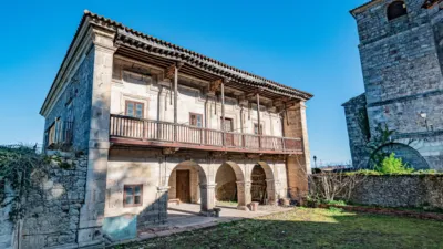 Detached house on Calle Viernoles photo 2