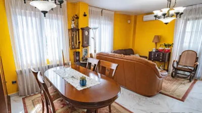 House on Veridiano Rojo Herrera Street photo 6