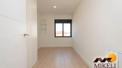 Apartment on Calle de María Luisa Pelayo photo 21