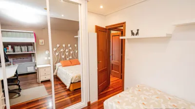 Detached house on Avenida Ojaiz photo 31