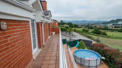 Detached house on Avenida Ojaiz photo 34