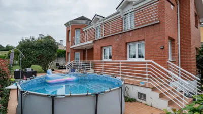 Detached house on Avenida Ojaiz photo 57