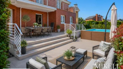Detached house on Avenida Ojaiz photo 2