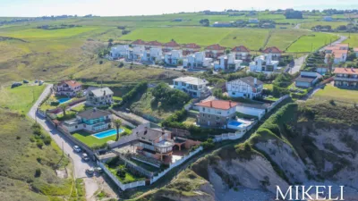 Detached house in Barrio de Portio photo 20