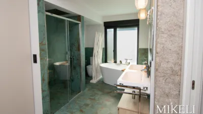 Detached house in Barrio de Portio photo 46