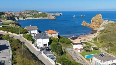 Detached house in Barrio de Portio photo 5