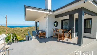 Detached house in Barrio de Portio photo 9