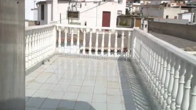 Townhouse in Ugíjar photo 4