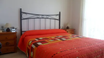 Apartment in the Town Hall area photo 6