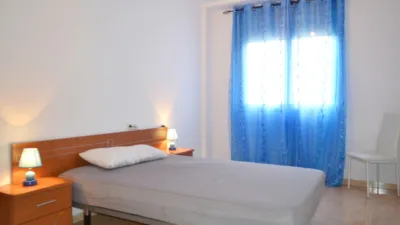 Flat on Calle del Palafox photo 4