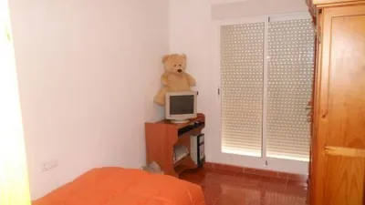 Attic in Este photo 13