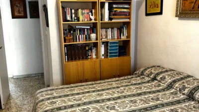 Apartment in Gelves photo 9