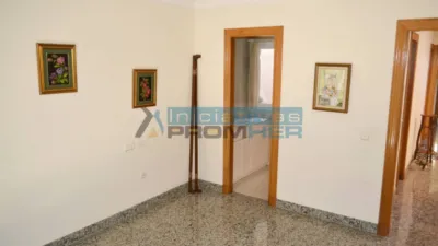 Terraced house in Oeste photo 9