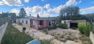 Chalet on Calle Font del Sapo photo 9