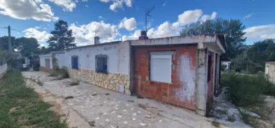 Chalet on Calle Font del Sapo photo 7
