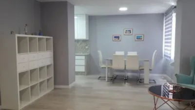 Piso en alquiler en Nou Moles - Imagen 3