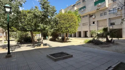 Top-floor apartment for sale on Calle del Profesor Francisco Tomás y Valiente photo 20