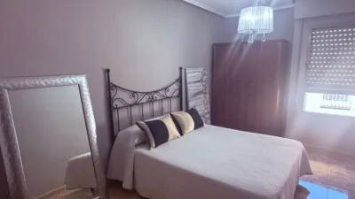 Top-floor apartment for sale on Calle del Profesor Francisco Tomás y Valiente photo 9