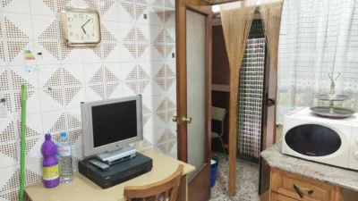 Apartment in Plaça de Crevillent-Juzgados photo 8