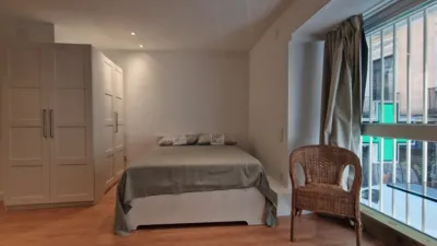 Estudio en alquiler en Calle del Príncipe - Imagen 3