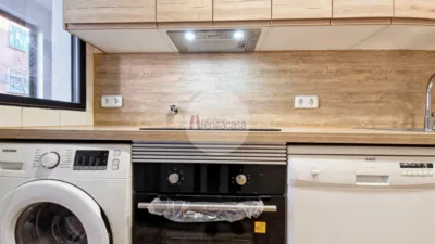 Piso en venta en Calle de Azcona, cerca de Calle de Martínez Izquierdo, Guindalera (Distrito Barrio de Salamanca. Madrid Capital) de 730.000 €