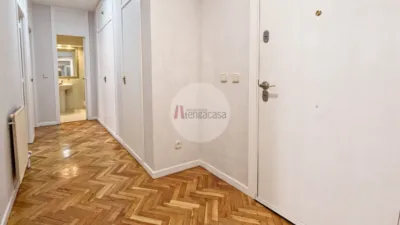 Piso en venta en Calle de Azcona, cerca de Calle de Martínez Izquierdo, Guindalera (Distrito Barrio de Salamanca. Madrid Capital) de 730.000 €