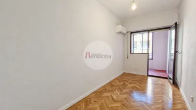 Piso en venta en Calle de Azcona, cerca de Calle de Martínez Izquierdo, Guindalera (Distrito Barrio de Salamanca. Madrid Capital) de 730.000 €