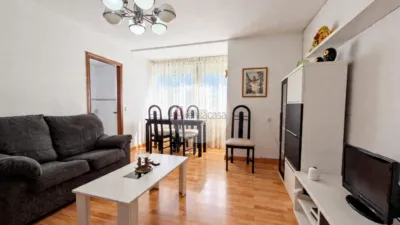 Piso en venta en Calle de los Dibujantes, Arcos (Distrito San Blas. Madrid Capital) de 230.000 €