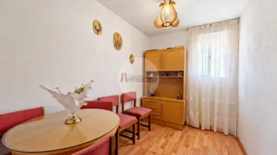 Piso en venta en Calle de los Dibujantes, Arcos (Distrito San Blas. Madrid Capital) de 230.000 €