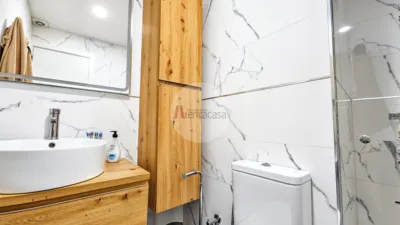 Apartment on Ardemans Street photo 20