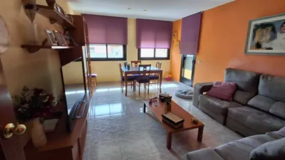 Apartment on Carrer de Vinebre photo 3