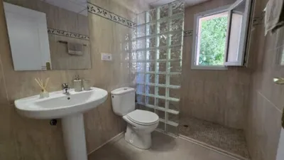 Apartment on Passeig del Centre, 47 photo 9