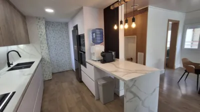Apartment on Carrer de Ramon Berenguer IV photo 6