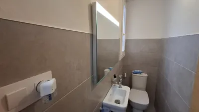 Apartment on Carrer de Ramon Berenguer IV photo 9