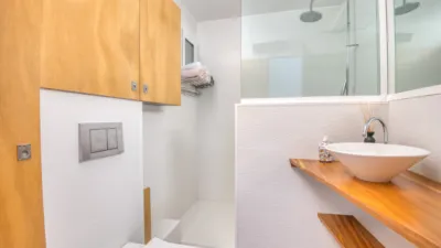 Apartment on Avinguda de la Costa Brava photo 15