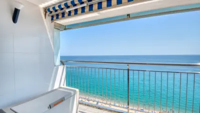 Apartment on Avinguda de la Costa Brava photo 18
