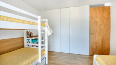 Apartment on Avinguda de la Costa Brava photo 14