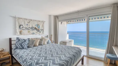 Apartment on Avinguda de la Costa Brava photo 16