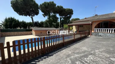Casa en venta en Carrer de la Lluna, cerca de Ronda de la Goba, Vidreres de 490.000 €